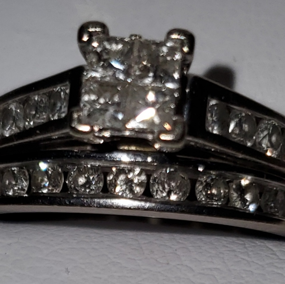 14k White Gold Diamond Wedding Set
